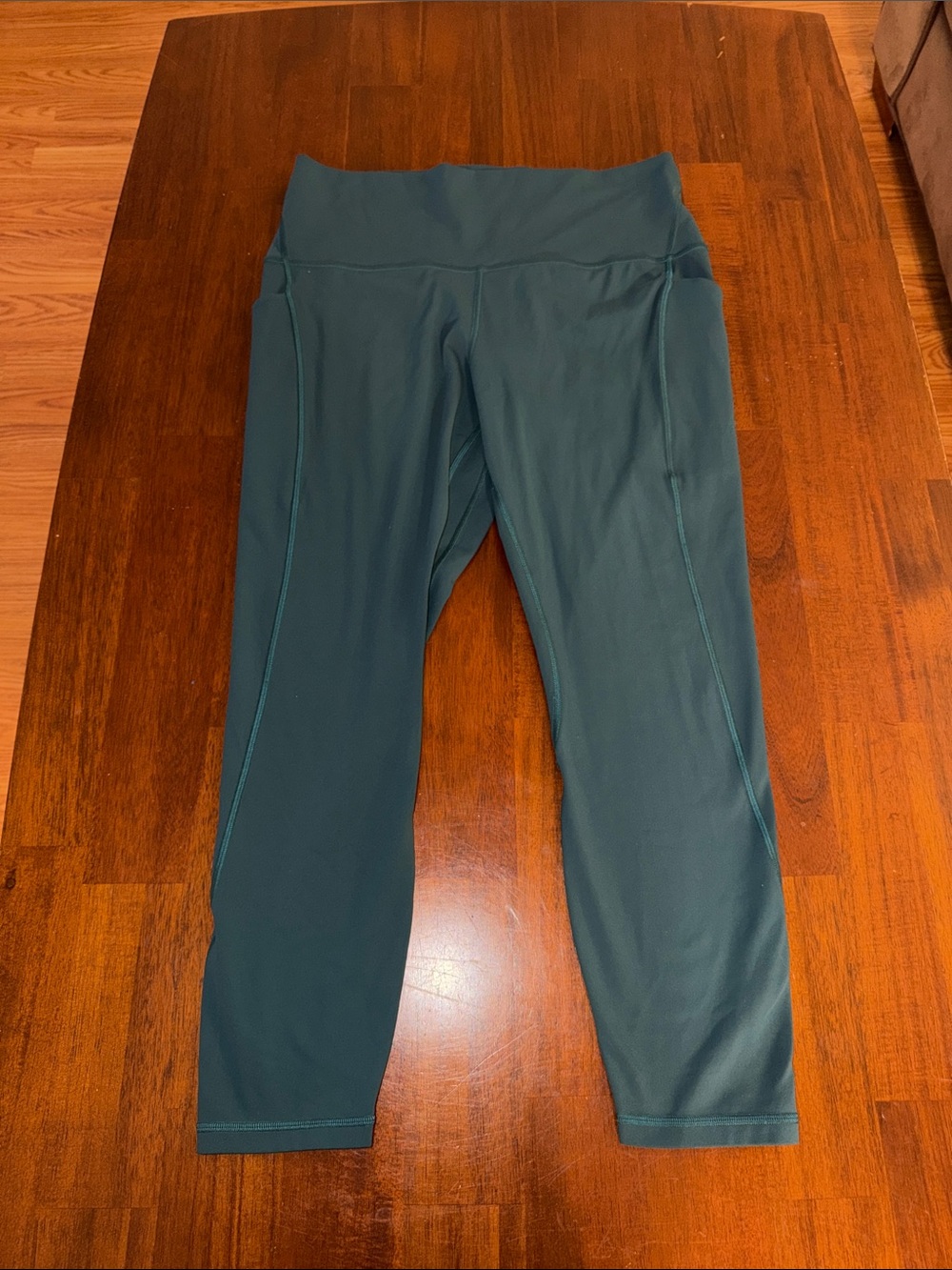 lululemon Ladies Align™ High-Rise Pant with Pockets 25". Size 14.